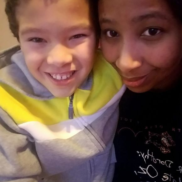 Meet your Posher, Whitney - Picture 1 of 1